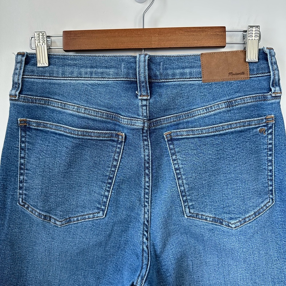 Madewell The Perfect Vintage Jean in Finney Wash, size 26 - Picture 5 of 6